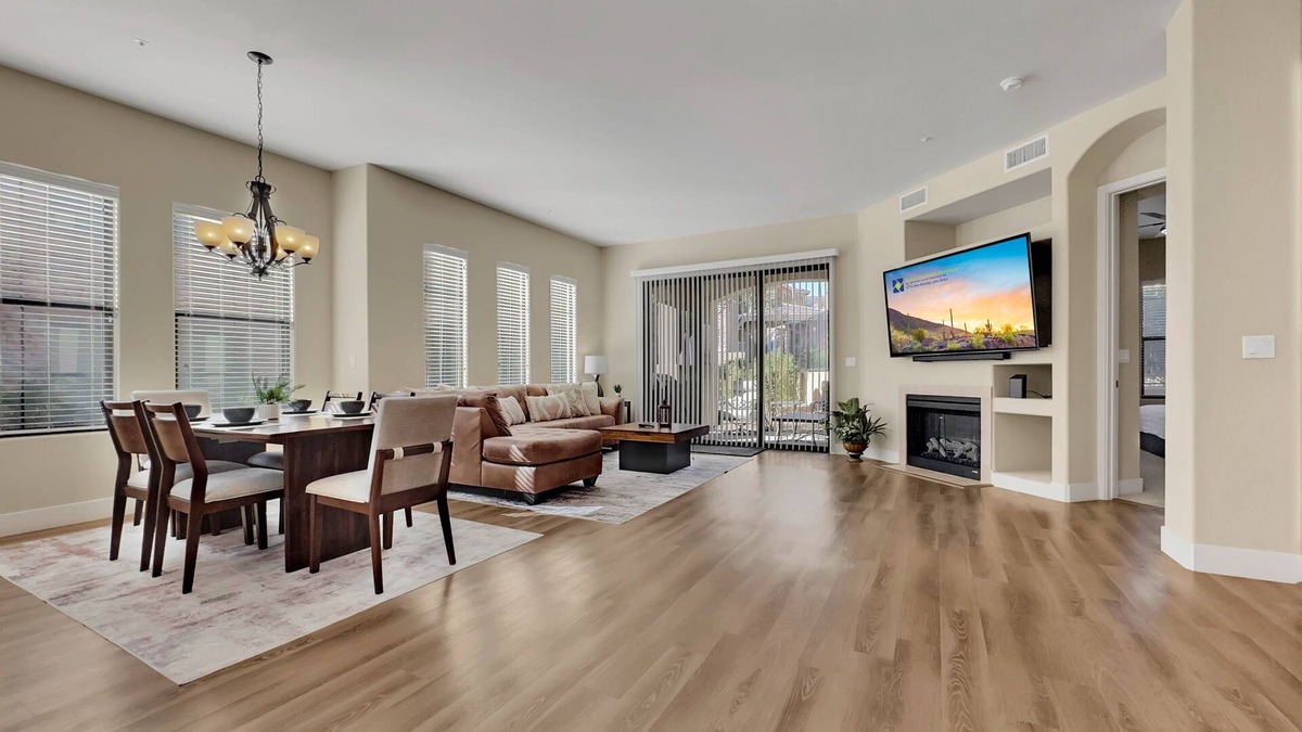 Foothills Club West Condo | Ground Floor Poolside Condo! Trails, Bikes Ahwatukee. 30 Nights Min.