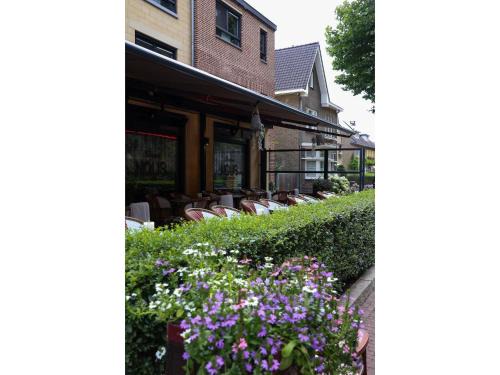 Municipality of Valkenburg aan de Geul Apartment | Ground Floor Romantic Apt in Valkenburg