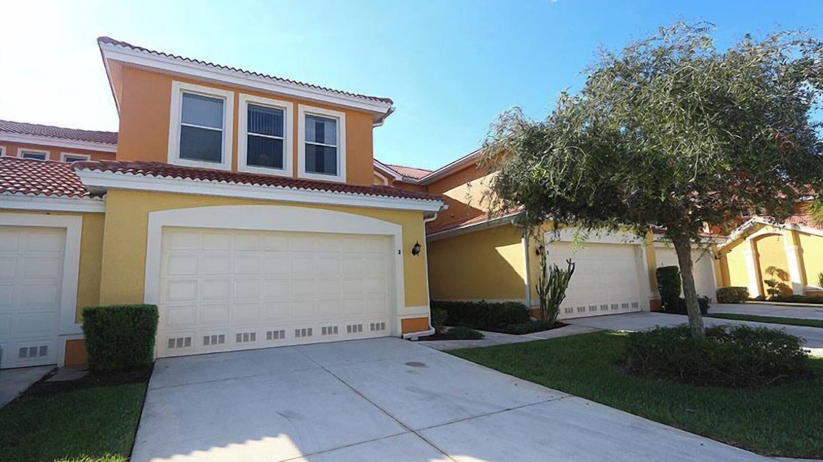 Biggar Condo | Ground-level condominium has all you need to make yourself feel at home! - Avalon Preserve 503