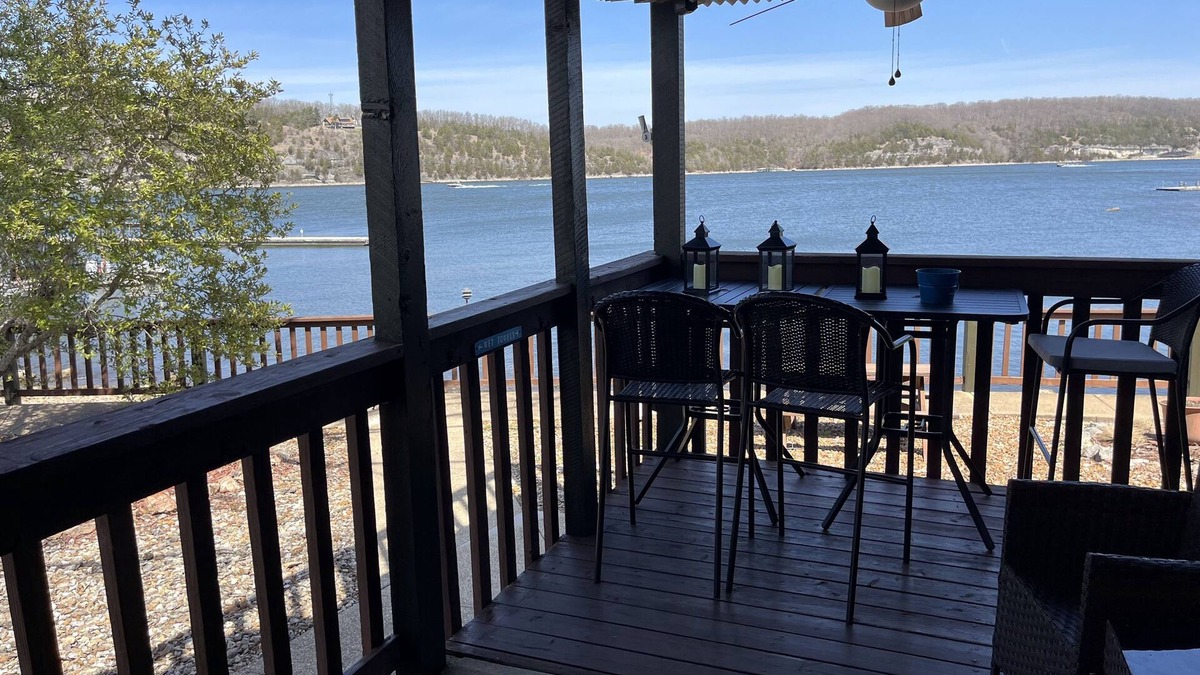 Lake of the Ozarks Condo | GROUND LEVEL Walk right out and nPOOL DOCKS Corner unit see 180 degree