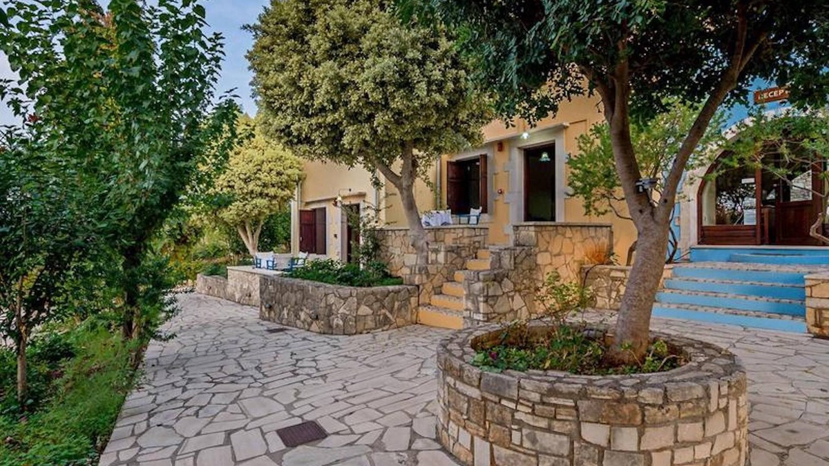 Douliana House | Group accommodation in Crete – separate houses