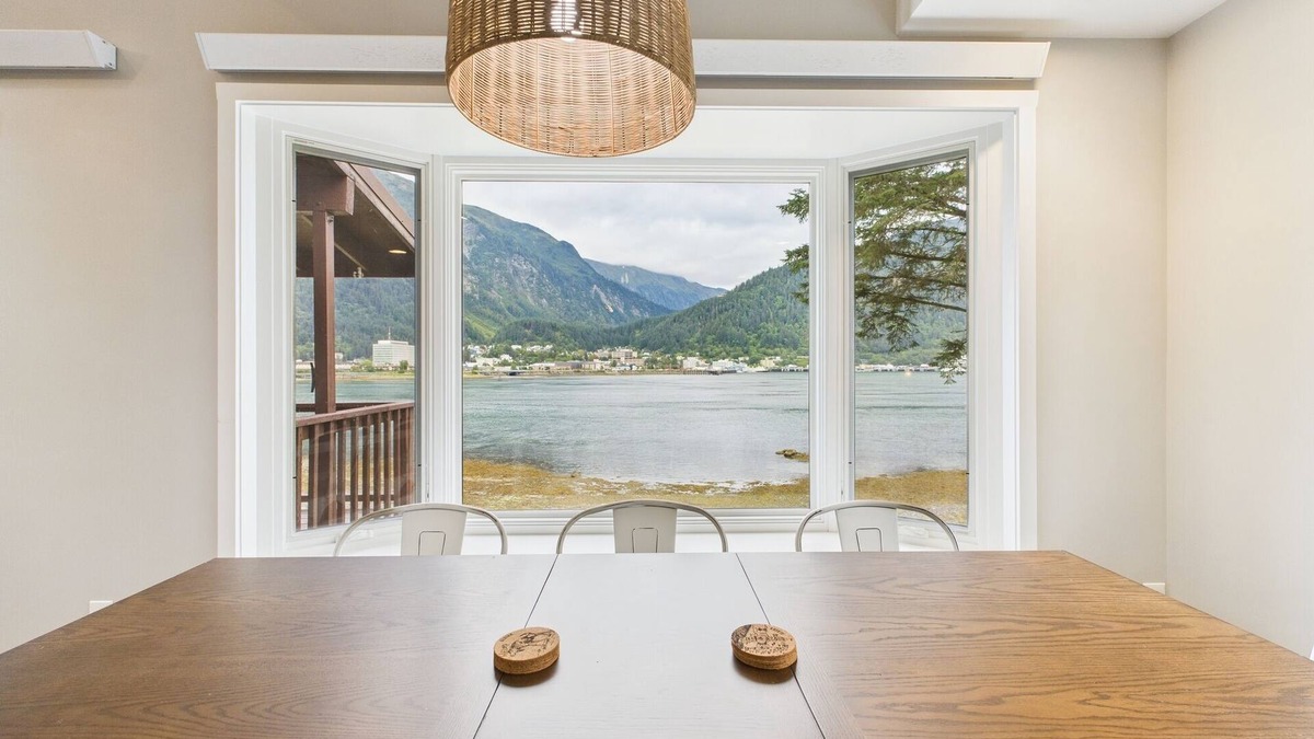 West Juneau House | Group Getaway: Oceanfront w/Private Rocky Beach