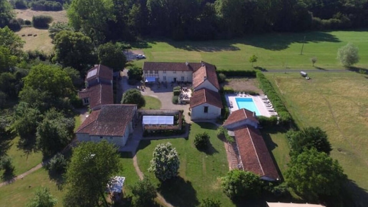 Saires House | Group gite 22 to 32 pers.