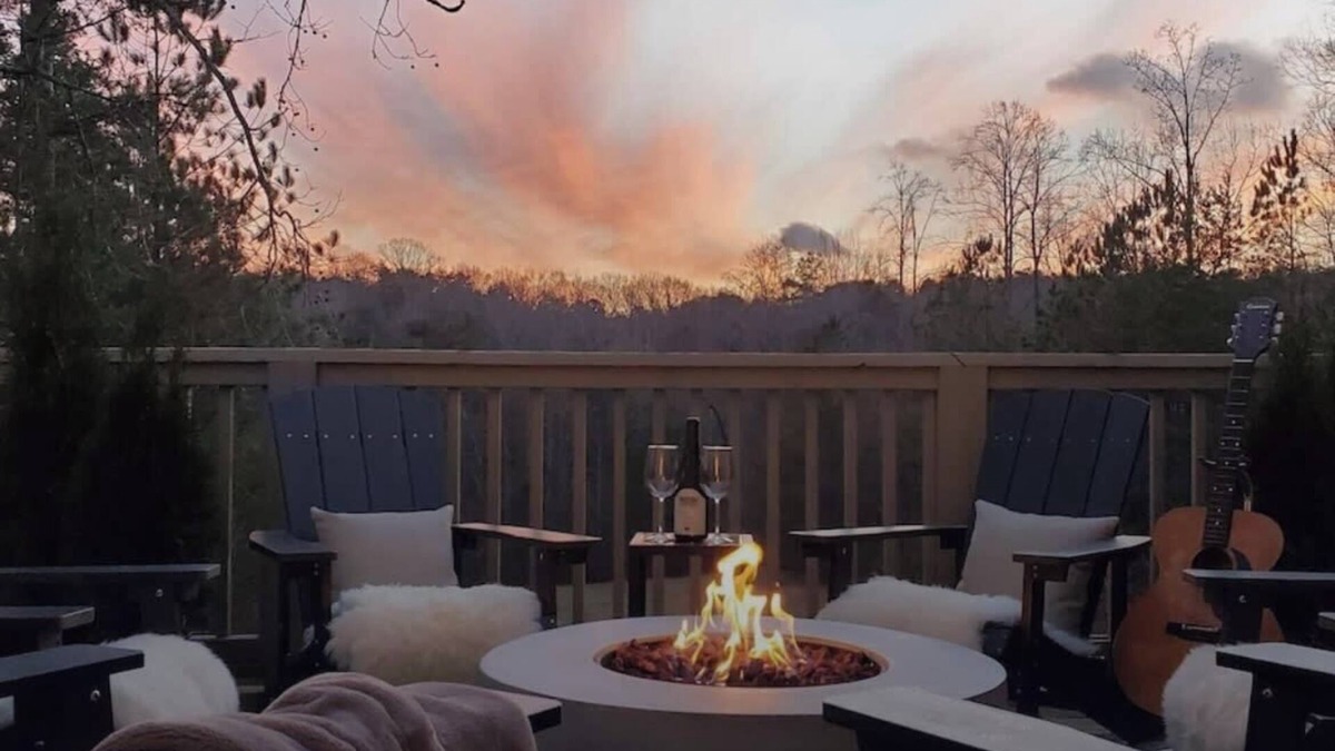 Big Canoe Cabin | Group Home|Hot Tub|Game Room|Fire Pit|Pets