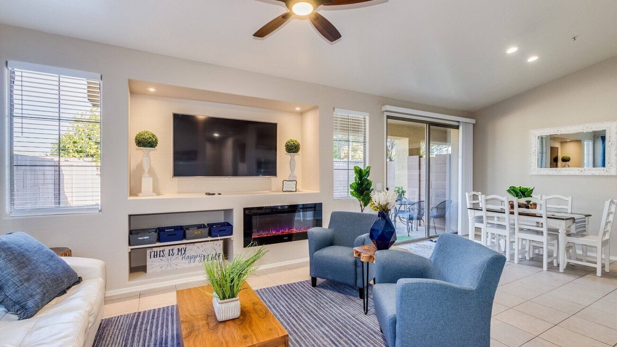 Sunrise Village House | Group Luxury Retreat ~ 4 Neighboring Homes, 21 Beds, Pool & Golf Community