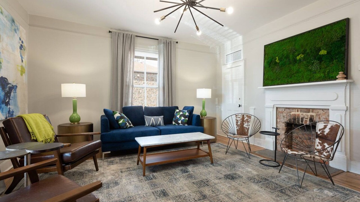 Belmont Apartment | Grove Apartment | 2 bed, 2 bath Luxury 30 + Rental in Downtown Belmont