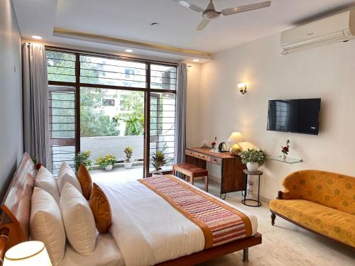 Hauz Khas Hotel | Grove Residency Hauz khas New Delhi Couple Friendly