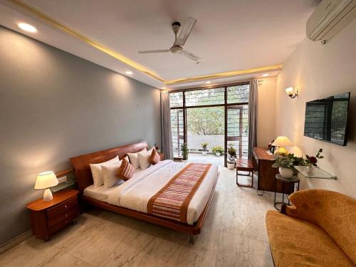 Hauz Khas Hotel | Grove Residency Hauz Khas Couple Friendly New Delhi