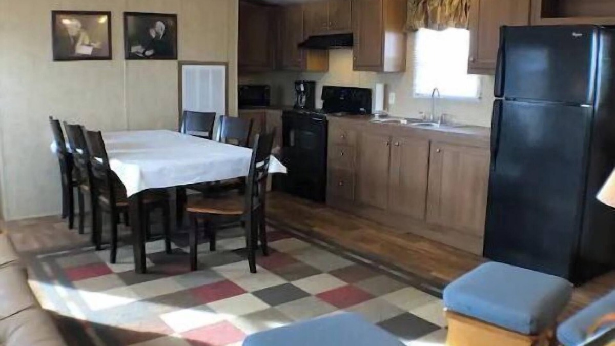 Whites City House | Guadalupe Getaway