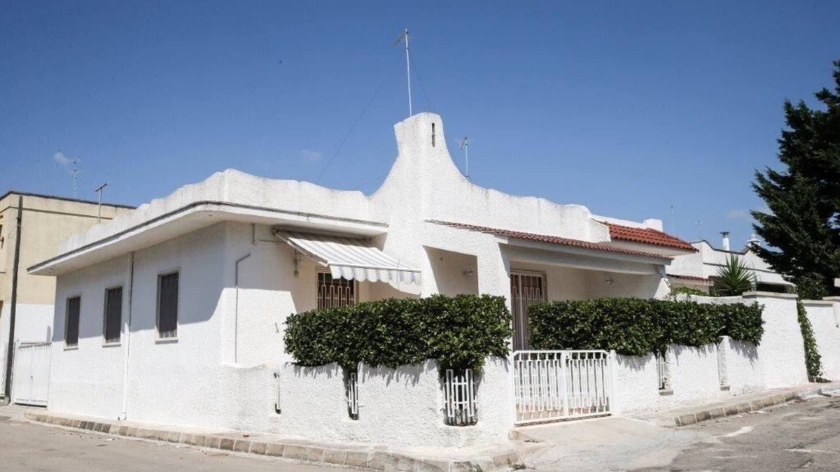 Torre Lapillo Villa | Guess House Villa Bianca