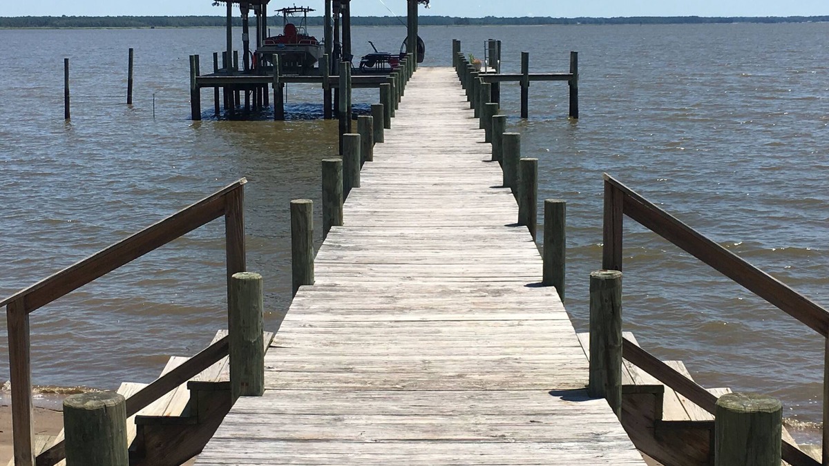 Mattaponi House | Guest Beach House on the York River