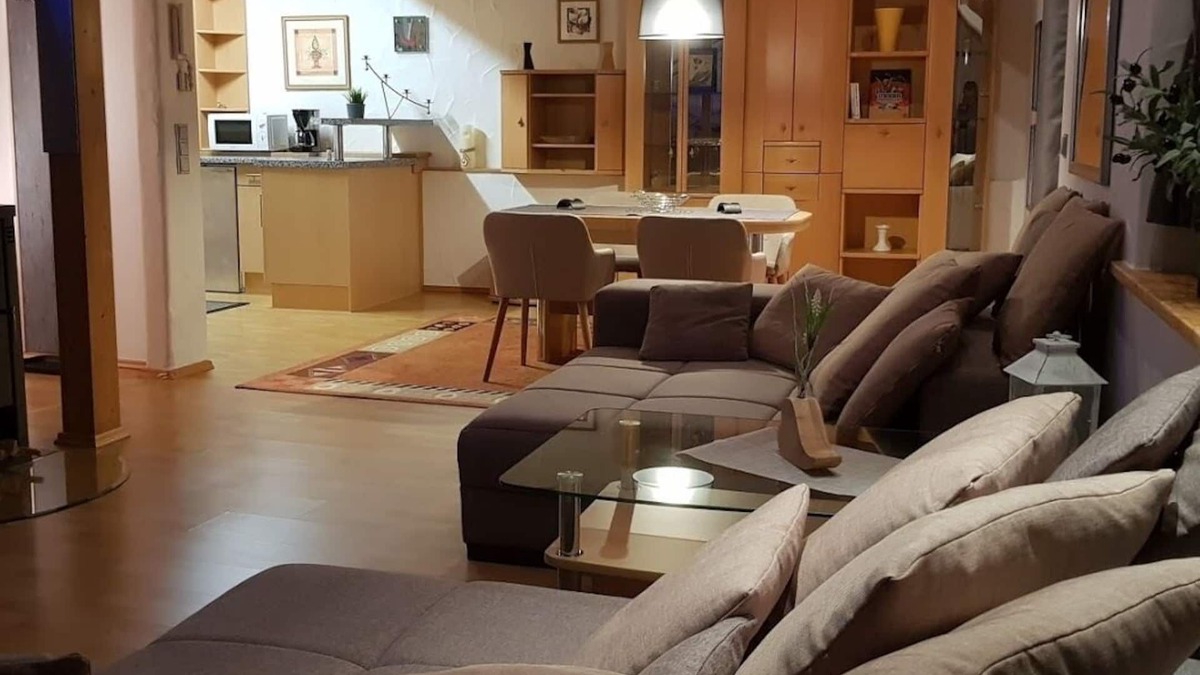 Gries House | Guest house gallery contactor