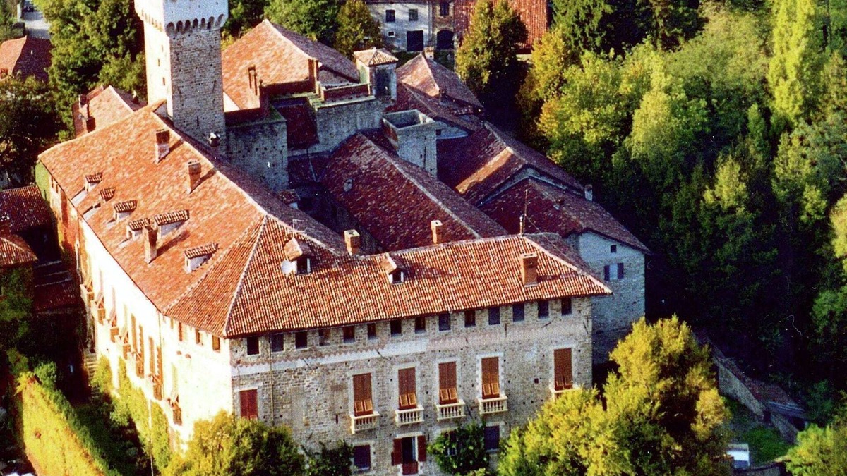 Saint-remy-de-provence Other | Guest House in Monferrato with Wine Tasting
