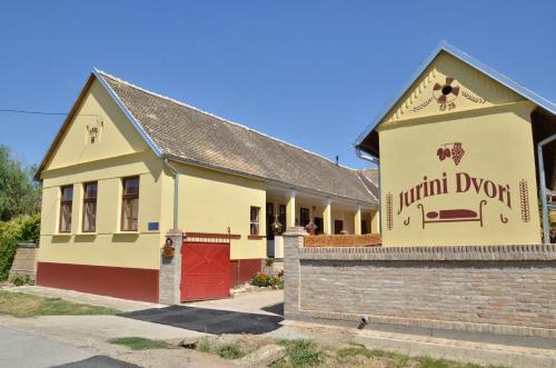 Knezevi Vinogradi House | Guest house Jurini Dvori