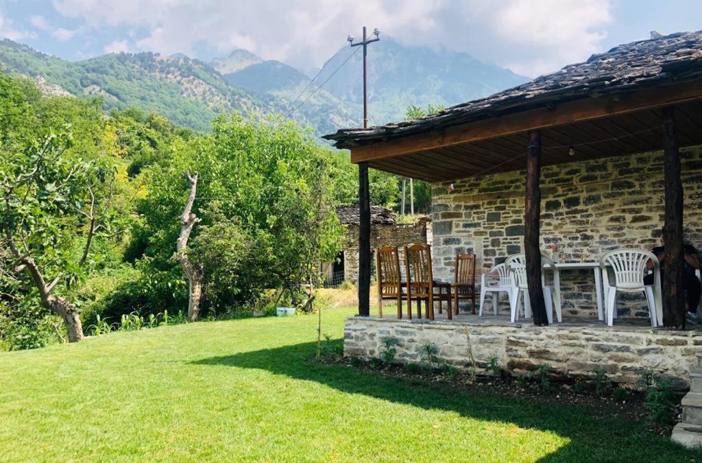 Berat Cabin | Guest House Qafe Dardha - Tomorr National Park