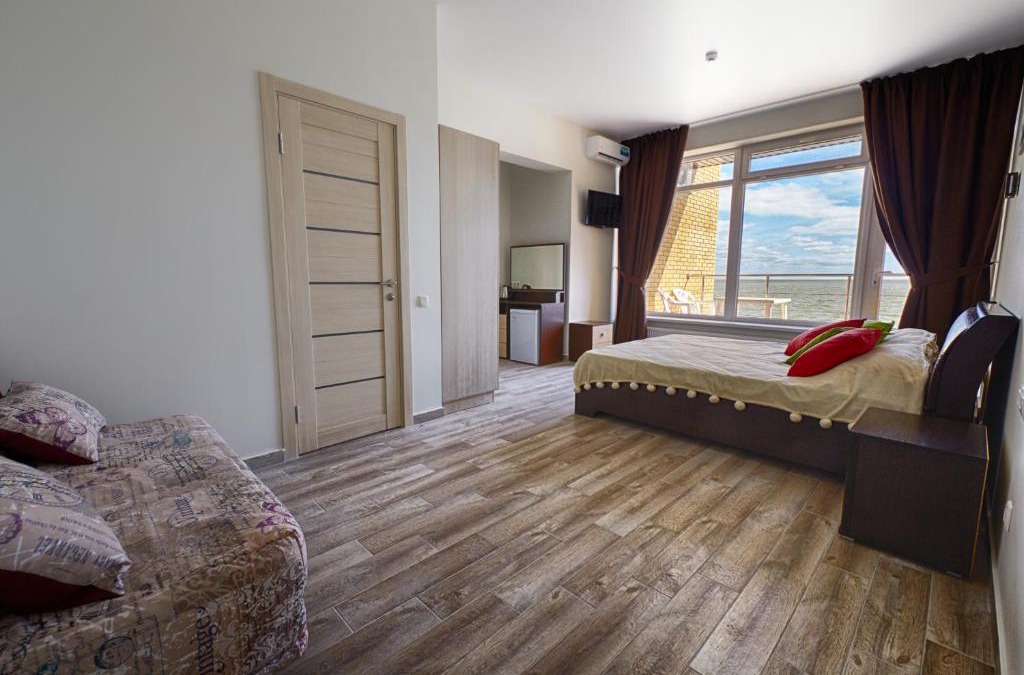 Taganrog House | Guest House Storm