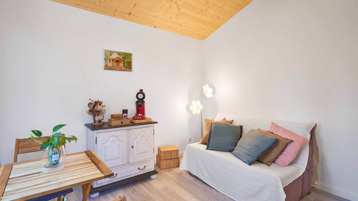Eyliac Bed & Breakfast | Guest Room at L'Envol