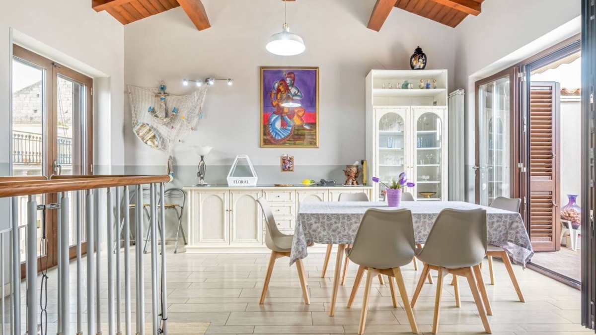 Torre Archirafi Apartment | GuestHost-La Dimora di Max Bright Apt with terrace