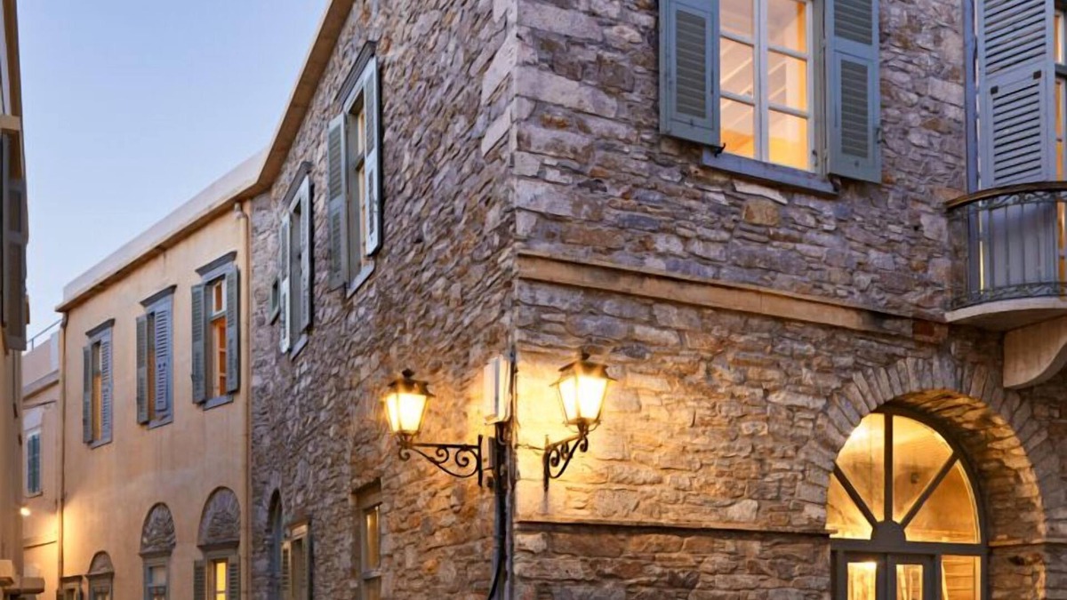 Ermoupoli Hotel | Guesthouse Lila