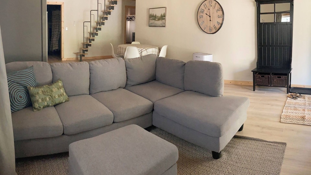 Tyler House | Guesthouse on peaceful 11+ acre homestead! Pet friendly!