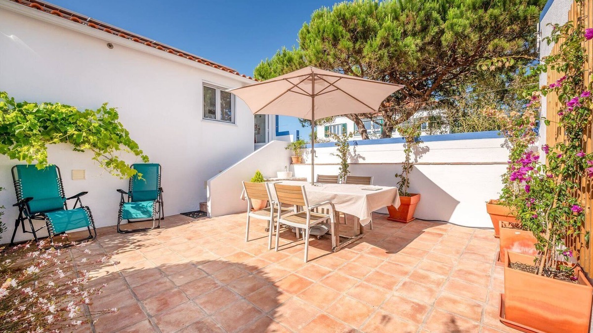 Praia das Macas House | GuestReady - A special place near the beaches