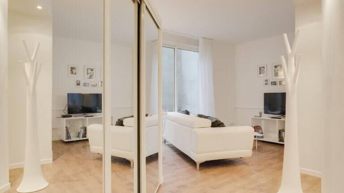Moliere - Edgard Quinet Apartment | GuestReady - Amazing Ivory Flat - Tête d'Or Park