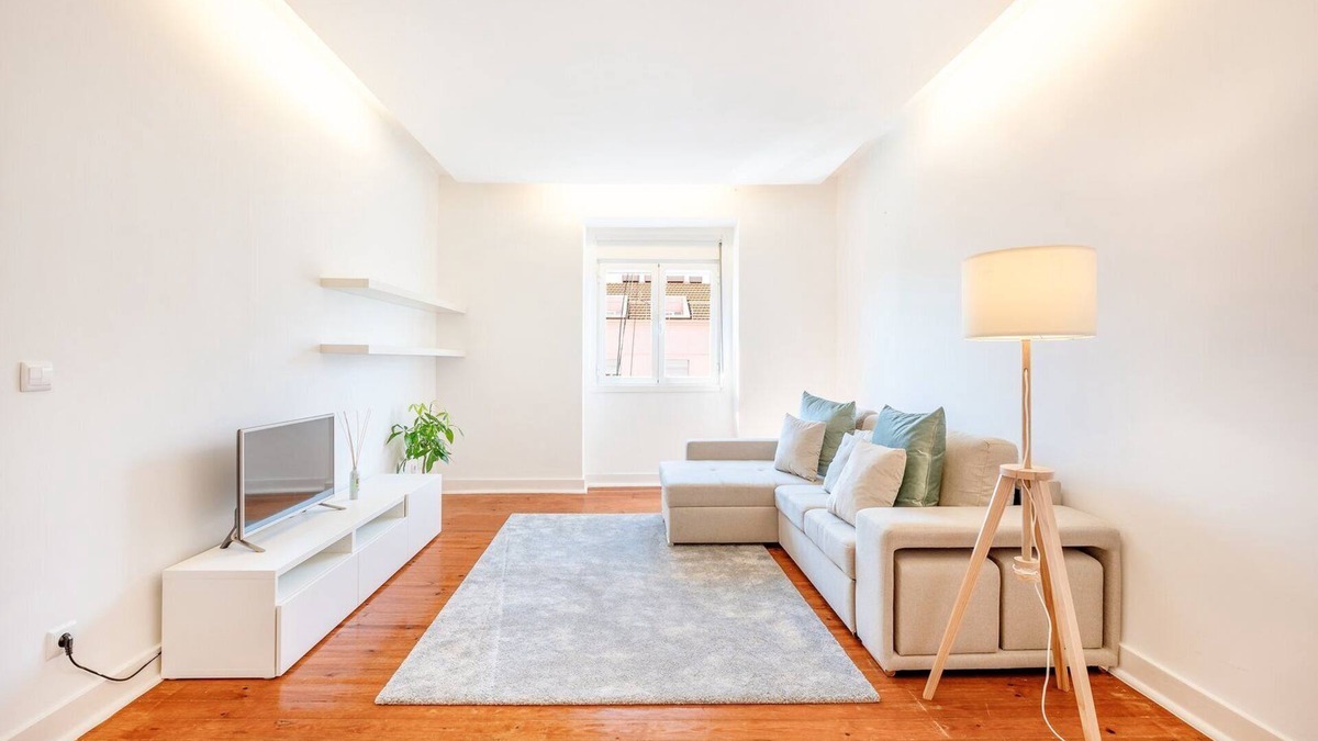 Sao Joao de Deus Apartment | GuestReady - City views and comfort in Arroios