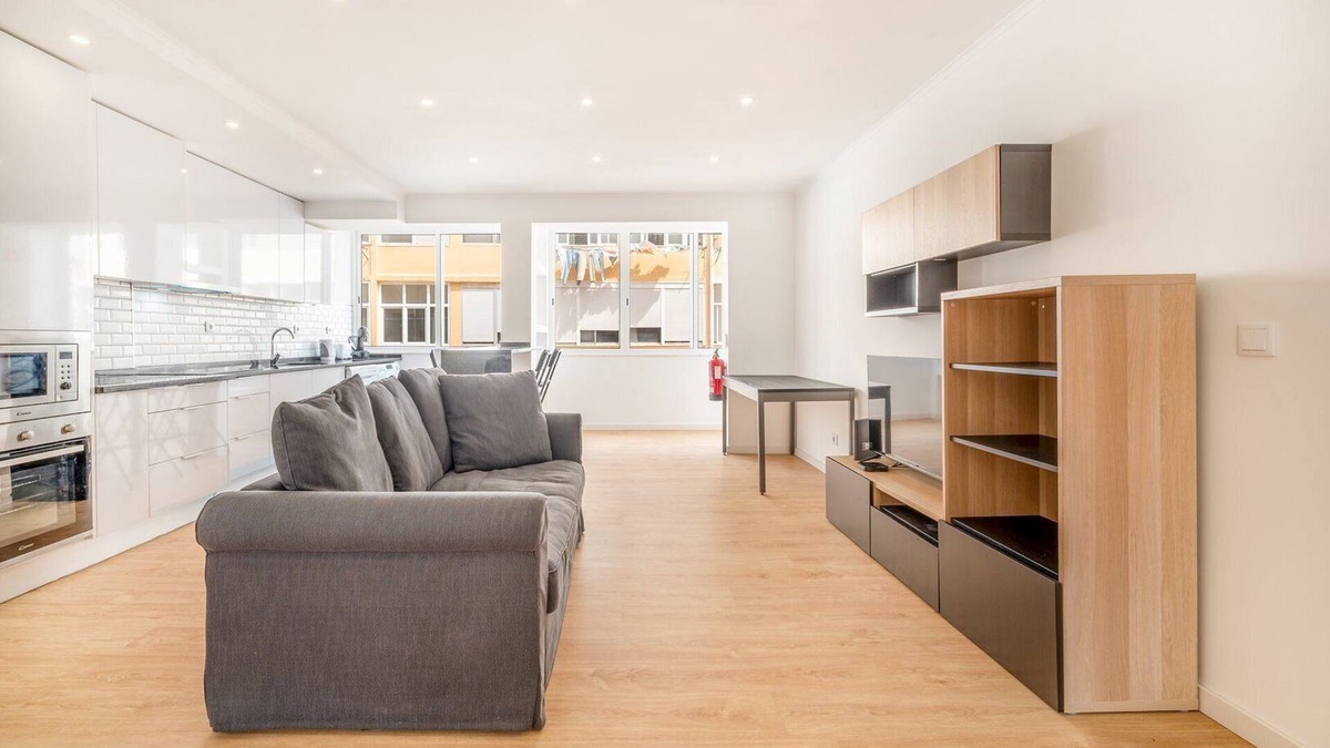 Carvoeira Apartment | GuestReady - Grey pearl in Queluz