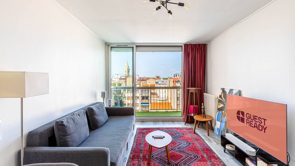 Les Puces de Saint-Ouen Apartment | GuestReady - Superb Apt near Antique District