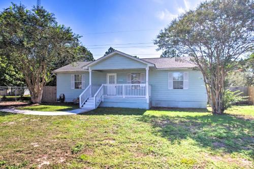 Gulf Breeze House | Gulf Breeze Home 12 Mi to Pensacola Beach!