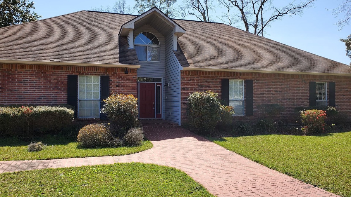 Diamondhead House | GULF COAST LODGINGS.