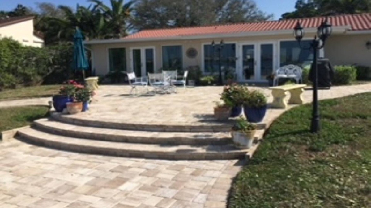 Anclote Keys House | Gulf front 3 bedroom/ 3 bath home near beaches and shopping.