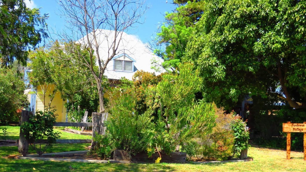 Cohuna Cottage | Gunbower Cottage - your private getaway in Cohuna