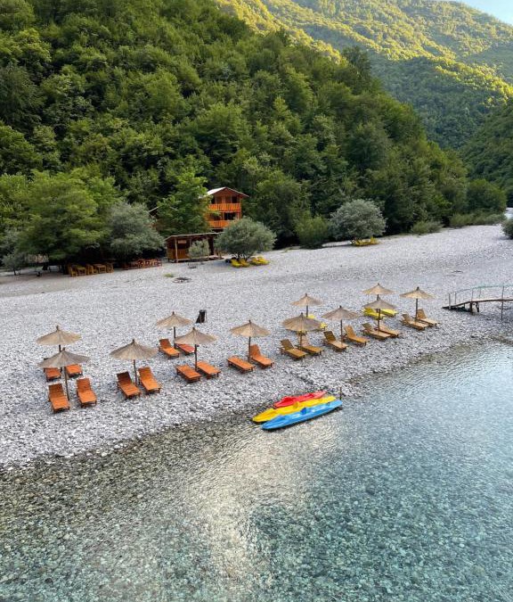 Shkoder County House | Guri i Lekës Guesthouse