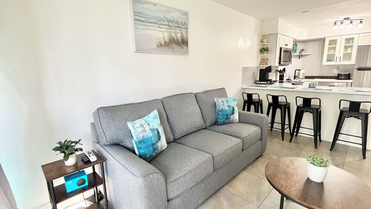 Fort Pierce Condo | GV 5525 Golf Course View Condo-Welcome to Paradise