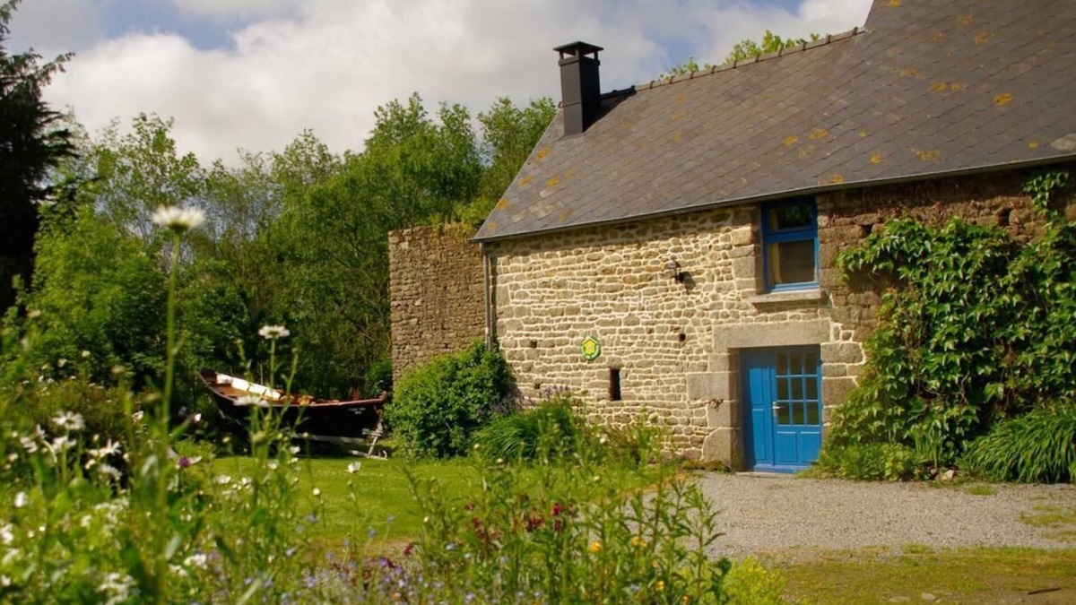 Saint-Broladre House | Gwalarn - SAINT-BROLADRE