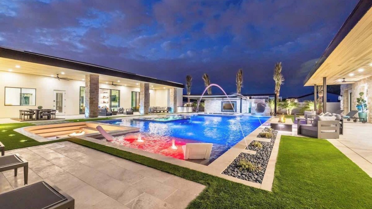 Paradise Valley Ranchos House | HÓZHÓ 19th Hole | Golf Sim | Pool | Pickleball