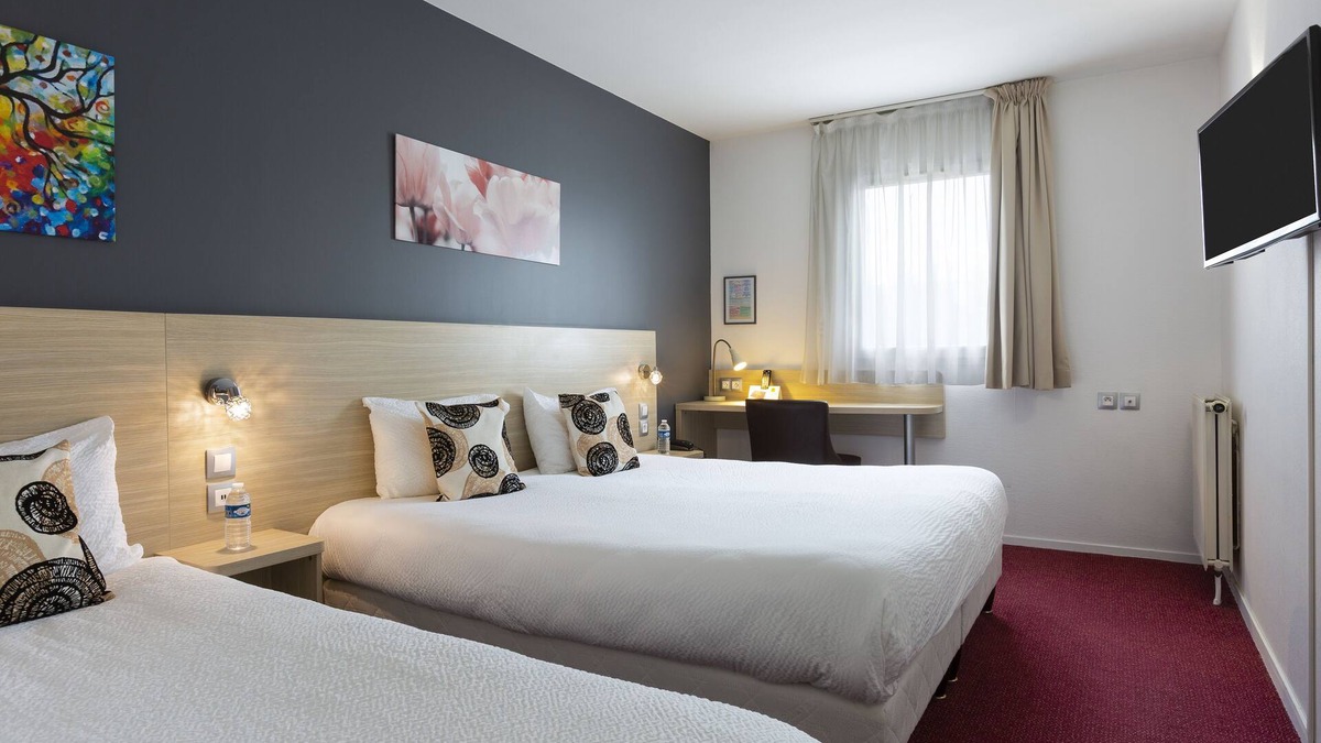 Pacy-sur-Eure Hotel | Hôtel Altina