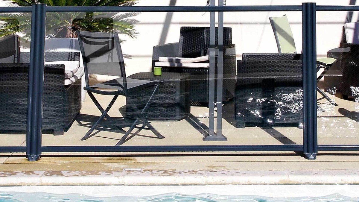 Pierrelatte Hotel | Hôtel Caïman