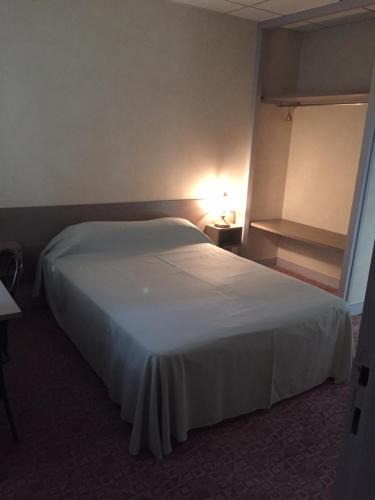 Avrigny Hotel | Hôtel De La Mare -restaurant pour les clients sur réservation