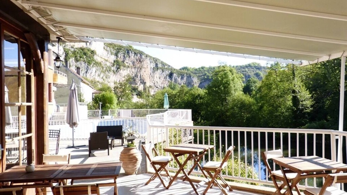 Cabrerets Hotel | Hôtel des Grottes