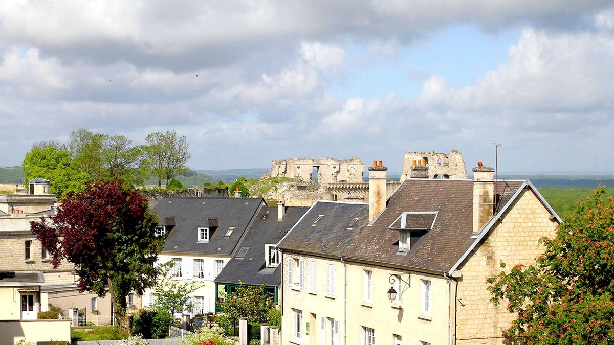 Coucy-le-Chateau-Auffrique Hotel | Hôtel Belle Vue