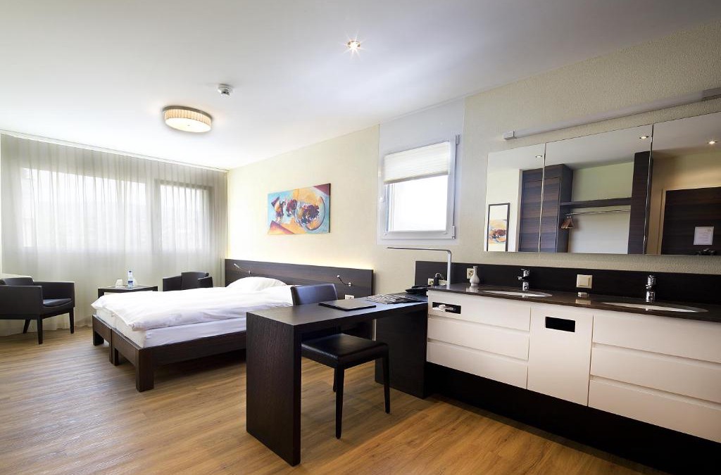 Gland Hotel | Hôtel Glanis