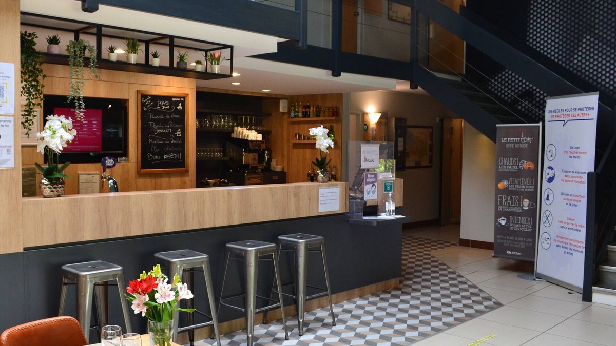 Abbeville Hotel | Hôtel ibis Abbeville