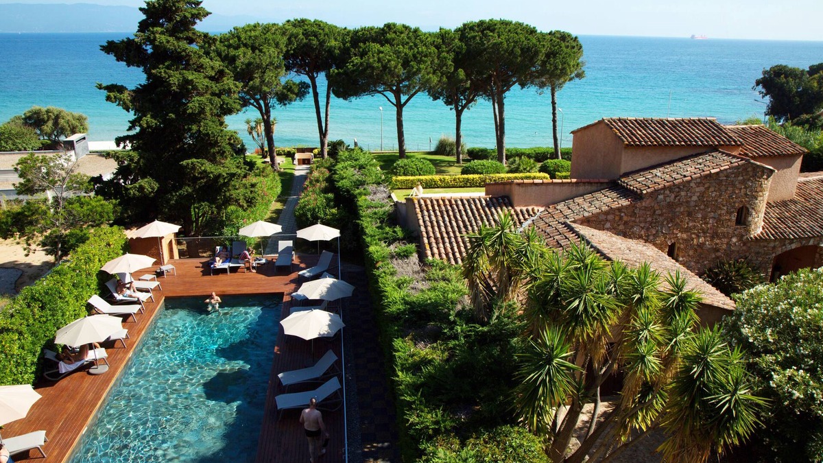 Ajaccio Hotel | Hôtel La Pinède