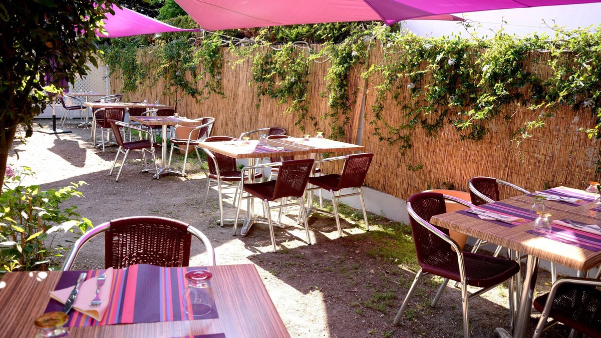 Saint-Brevin-les-Pins Hotel | Hôtel le Petit Trianon