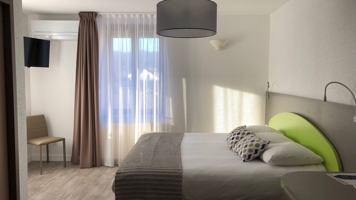 Audincourt Hotel | Hôtel les Tilleuls-Montbéliard Sud-Audincourt