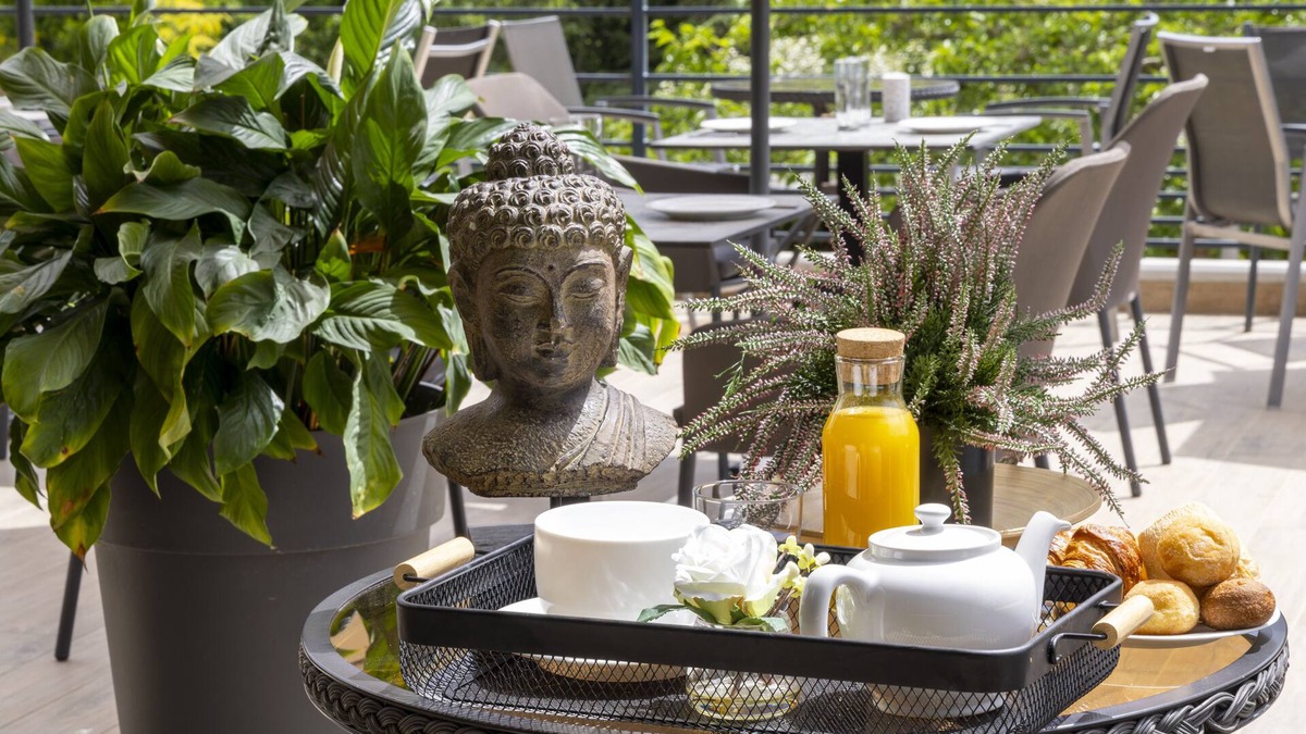 Greoux-les-Bains Hotel | Hôtel - Résidence Lou Paradou