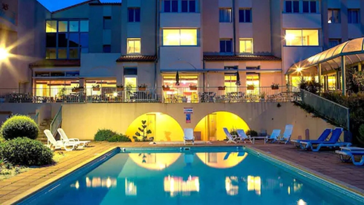 Les Herbiers Hotel | Hôtel-Restaurant Aloé
