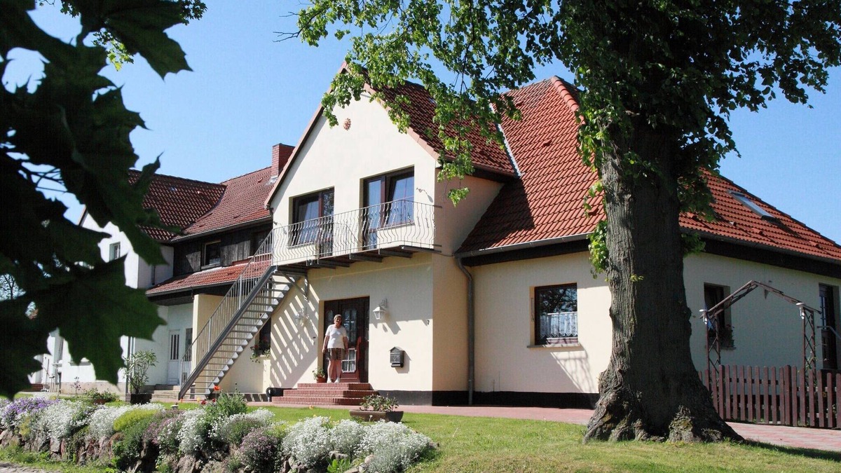 Kroepelin Apartment | Hübsche Wohnung in Kröpelin mit eigener Terrasse